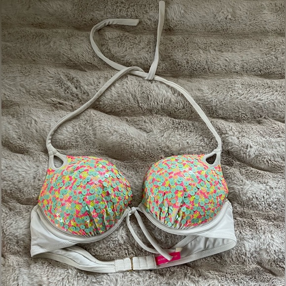 36B push up sequin Victoria’s secret bikini top - Picture 2 of 3